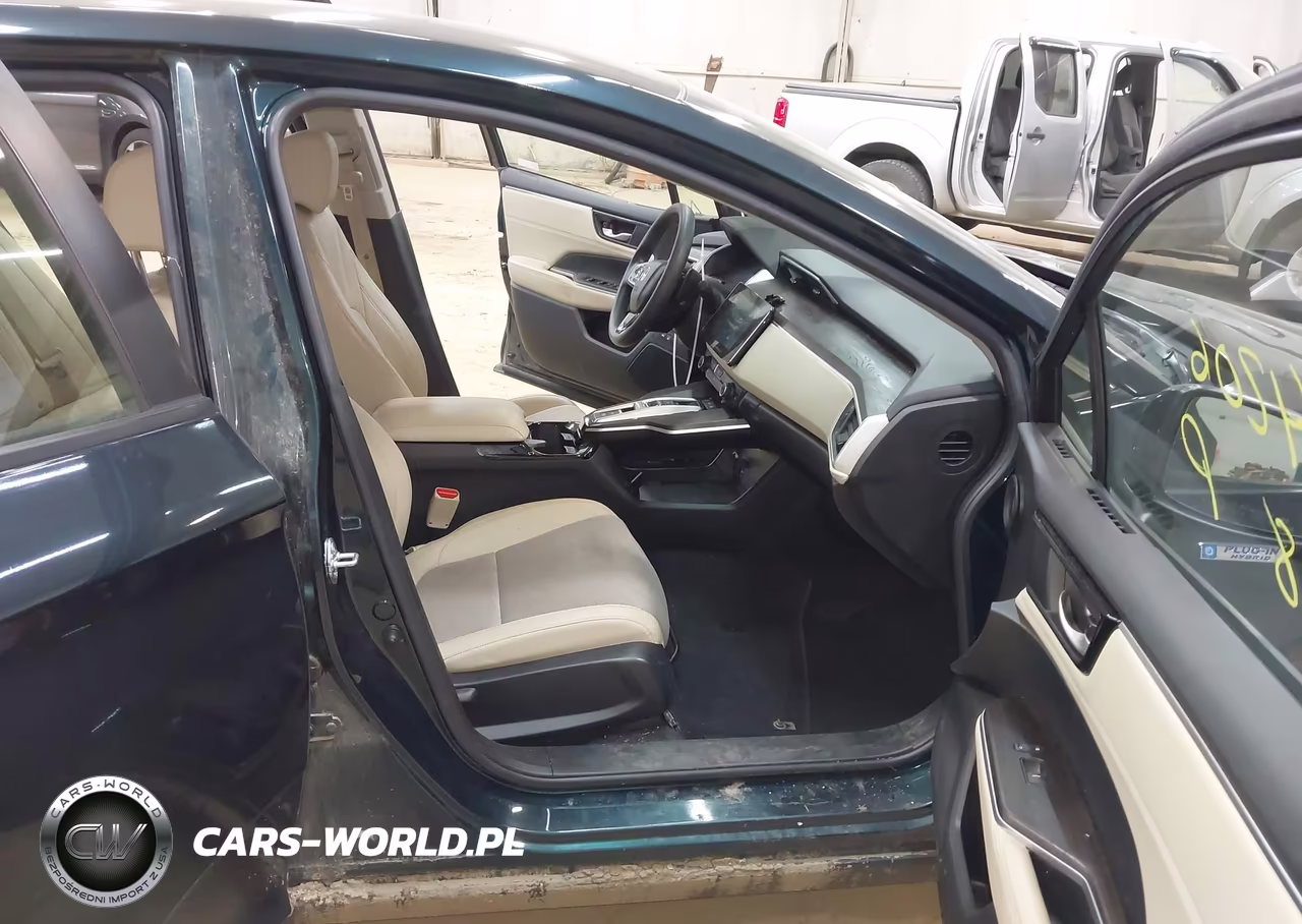 2018 Honda Clarity Plug-In Hybrid VIN:JHMZC5F13JC018549 - 5
