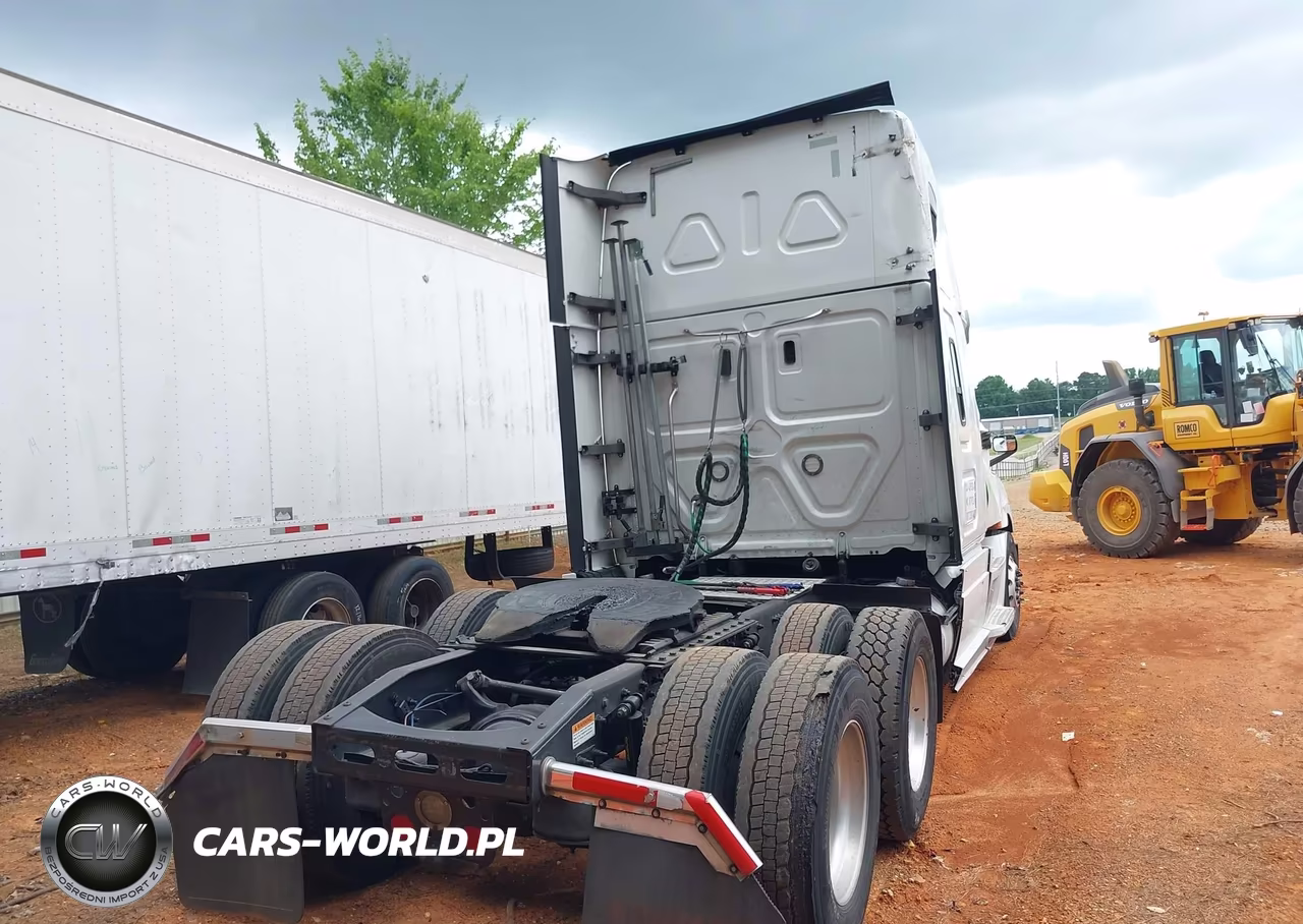 2018 Freightliner New Cascadia 126 VIN:3AKJHHDR4JSJW9424 - 4