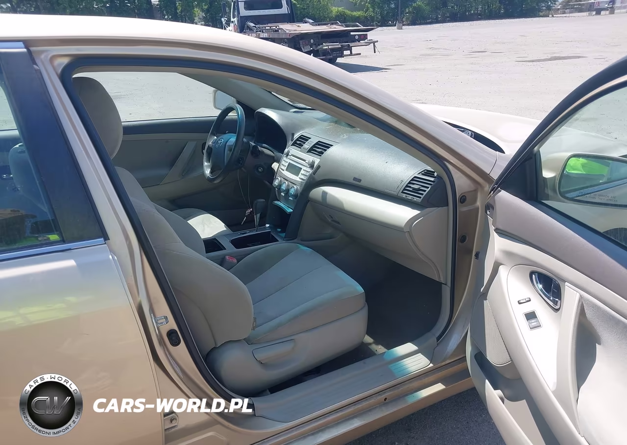 2010 Toyota Camry Le VIN:4T1BF3EK9AU022507 - 5