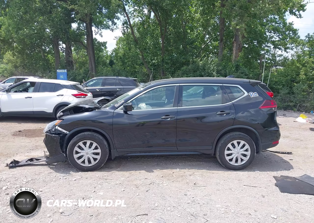 2018 Nissan Rogue S VIN:5N1AT2MV8JC721241 - 15