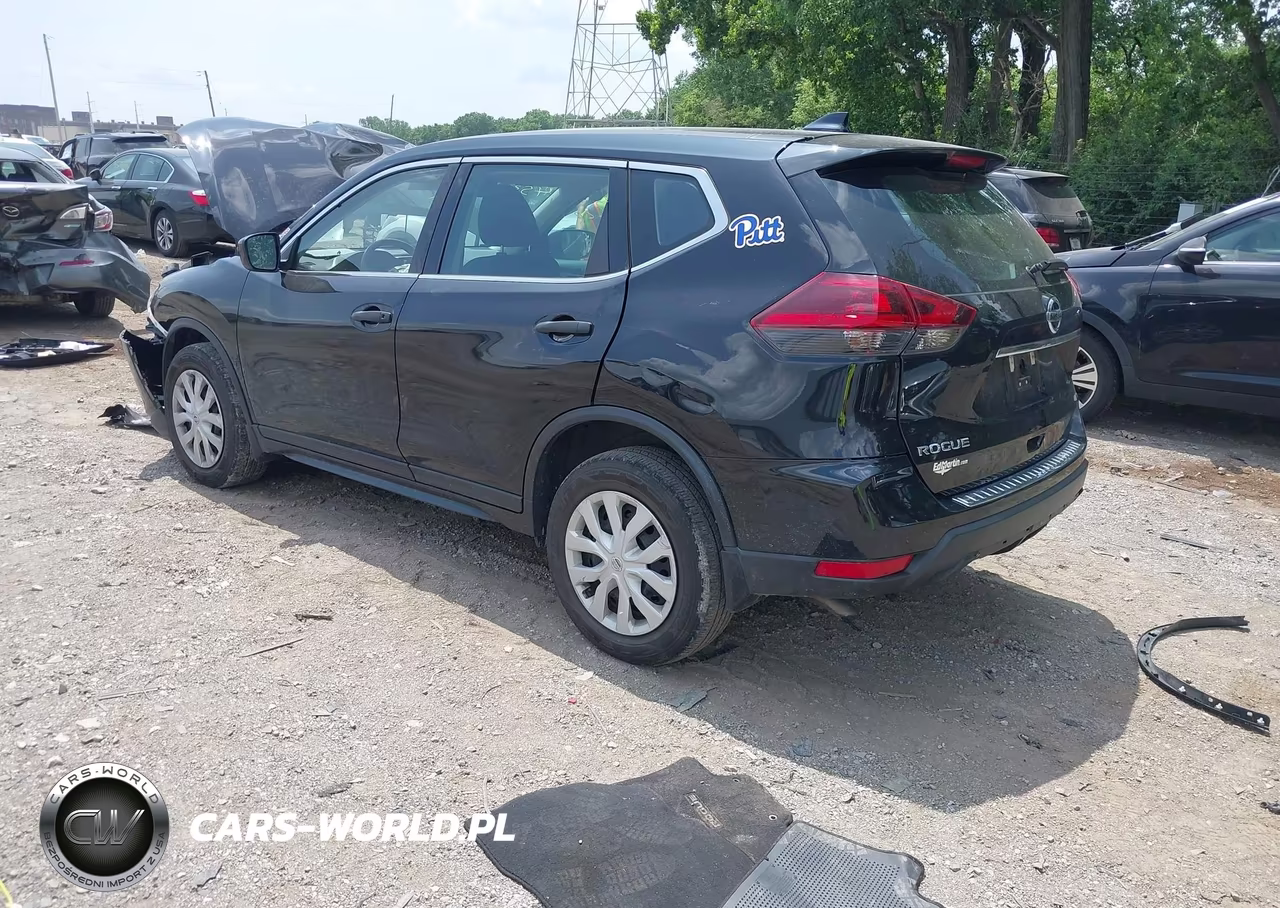 2018 Nissan Rogue S VIN:5N1AT2MV8JC721241 - 3