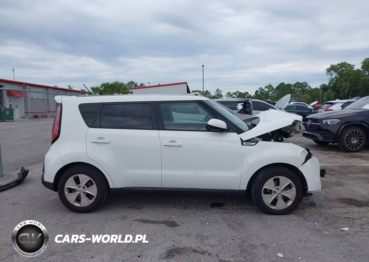 2015 Kia Soul VIN:KNDJN2A26F7223385 - 13