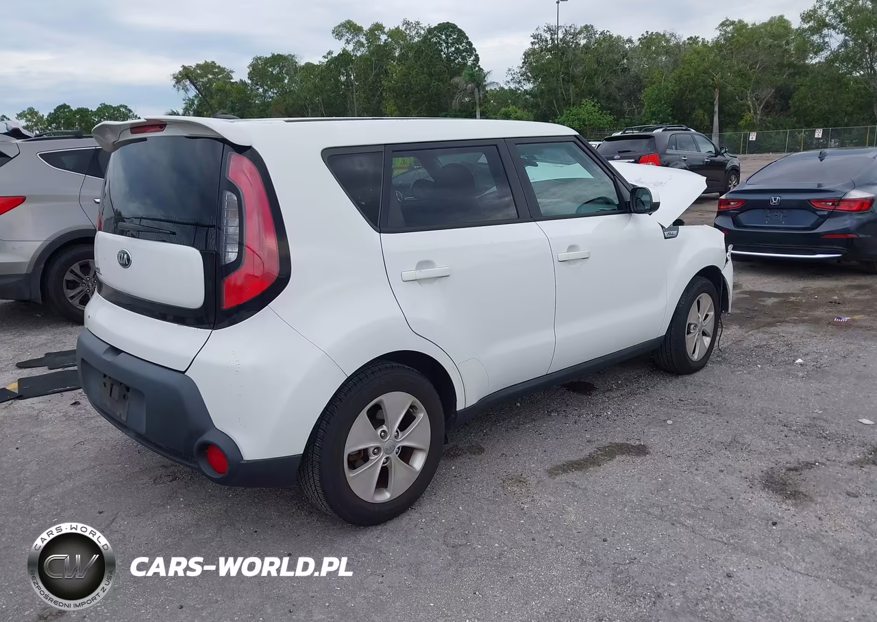 2015 Kia Soul VIN:KNDJN2A26F7223385 - 4