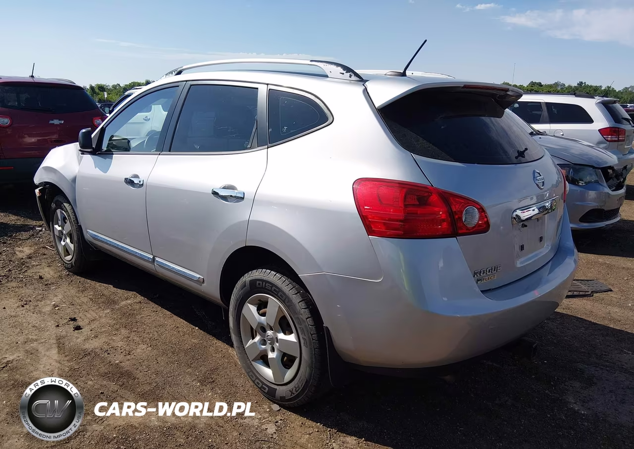 2014 Nissan Rogue Select S VIN:JN8AS5MV3EW203507 - 3