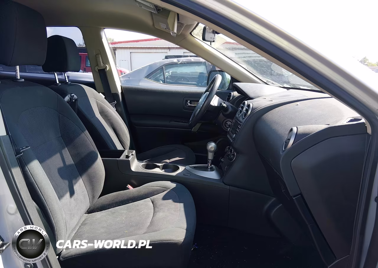 2014 Nissan Rogue Select S VIN:JN8AS5MV3EW203507 - 5