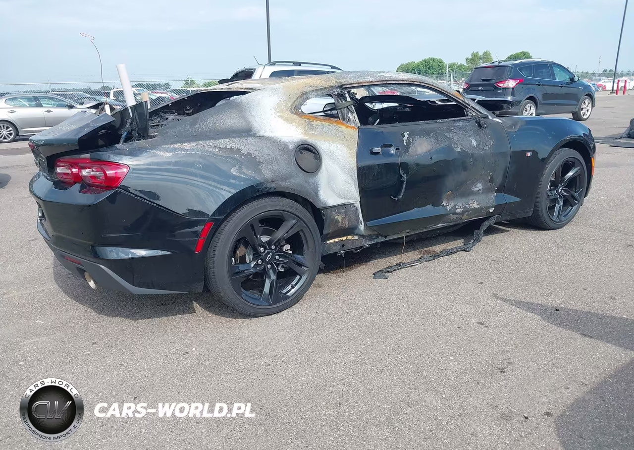 2022 Chevrolet Camaro 2Lt VIN:1G1FC1RS3N0121942 - 4