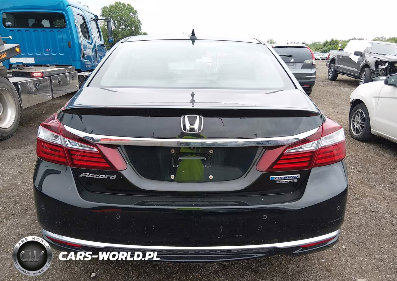 2017 Honda Accord Hybrid Touring VIN:JHMCR6F71HC015920 - 16