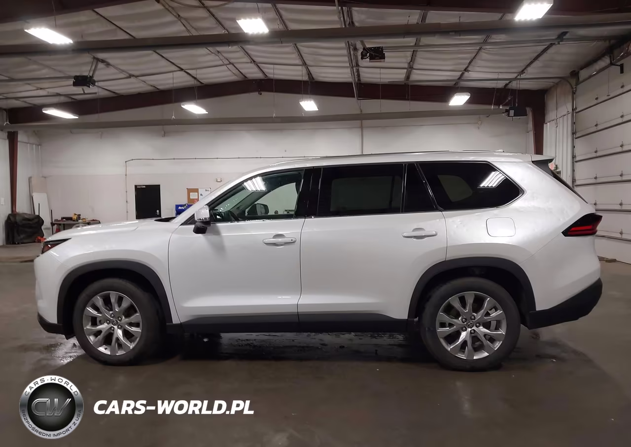 2025 Toyota Grand Highlander Hybrid Limited VIN:5TDACAB54SS057134 - 14