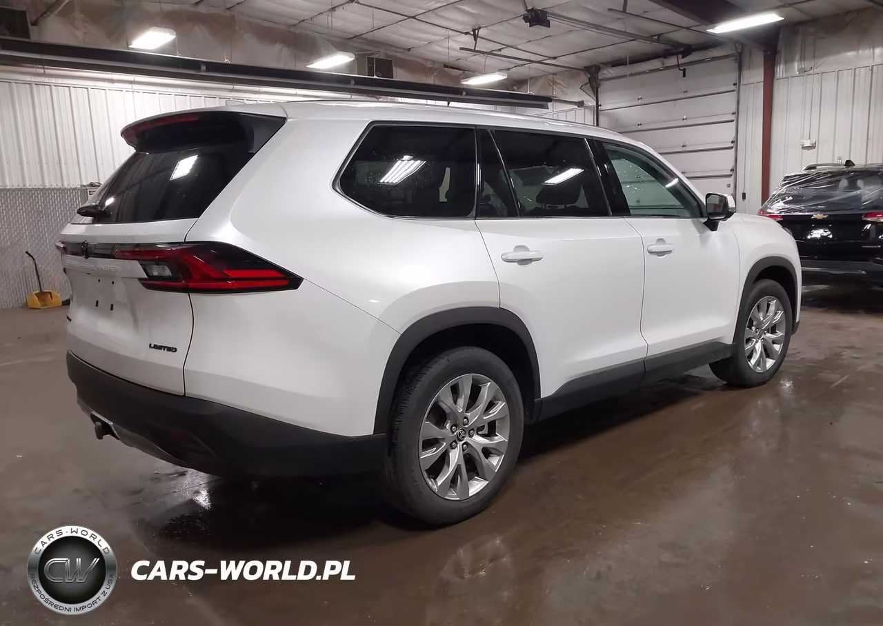 2025 Toyota Grand Highlander Hybrid Limited VIN:5TDACAB54SS057134 - 4