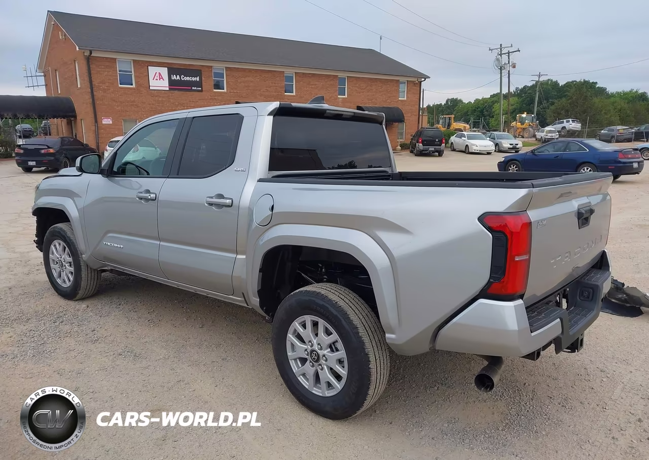 2026 Toyota Tacoma Sr5 VIN:3TYKB5FN5TT039370 - 3