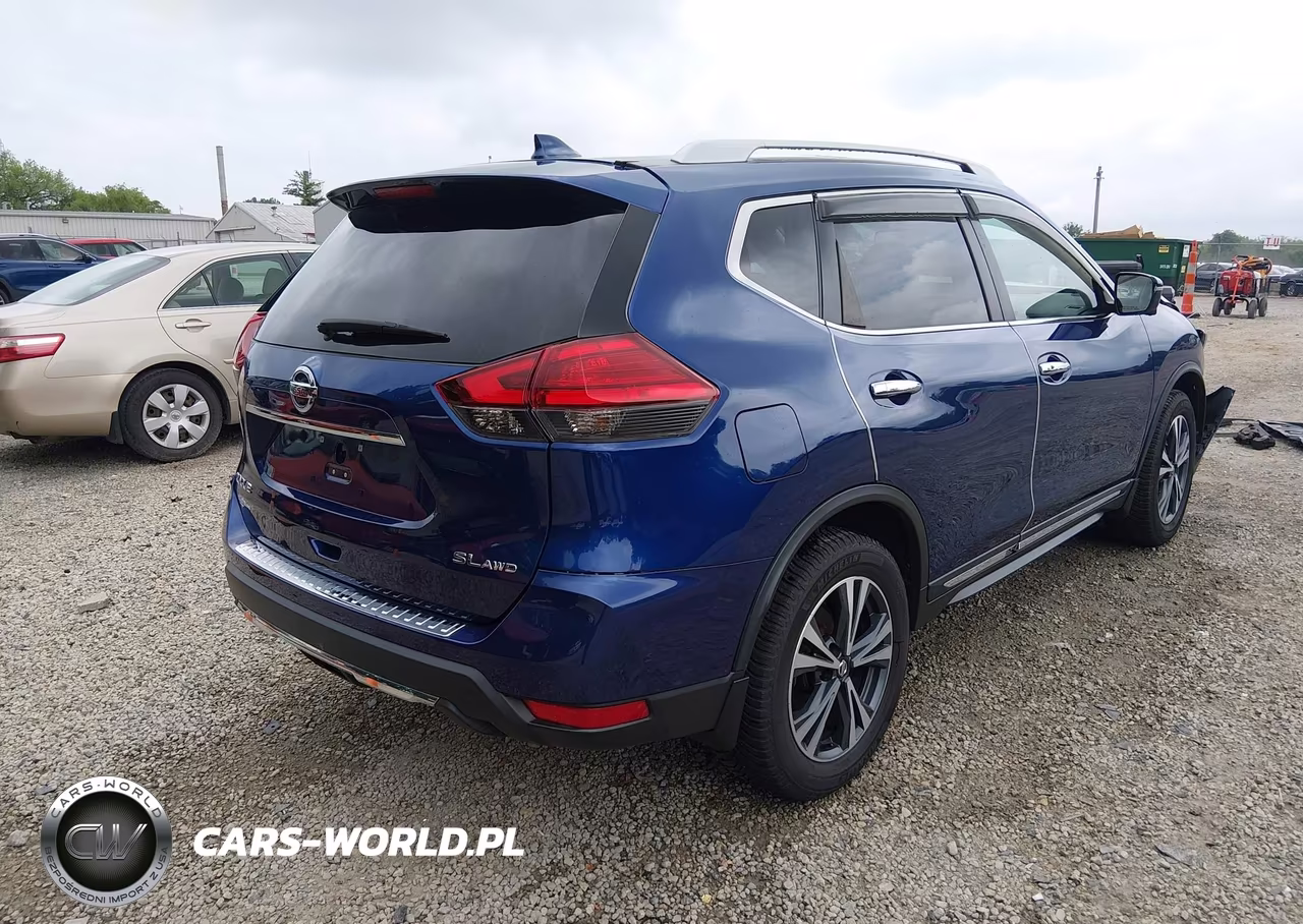 2017 Nissan Rogue Sl VIN:5N1AT2MV4HC850961 - 4