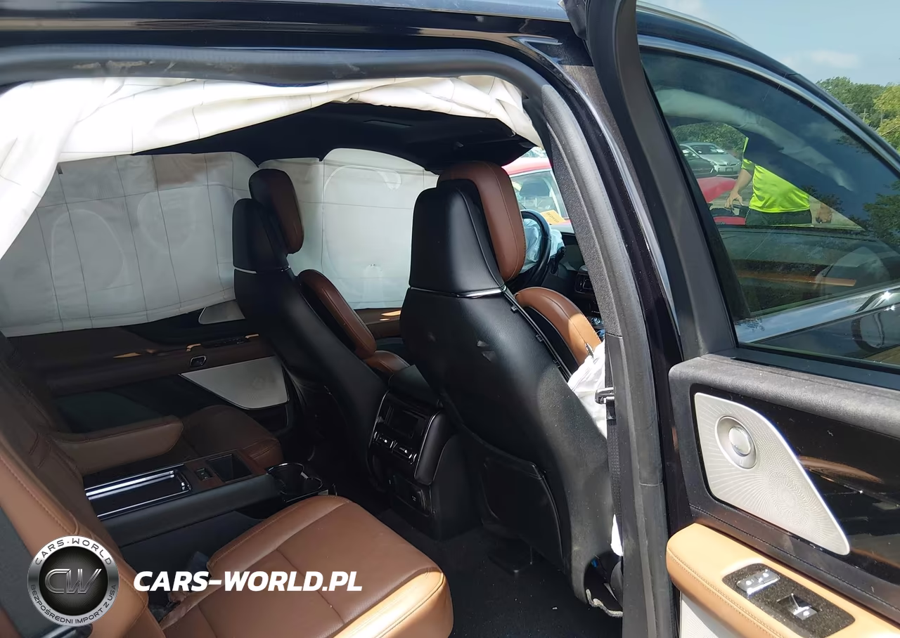 2020 Lincoln Aviator Reserve VIN:5LM5J7XC8LGL15435 - 8