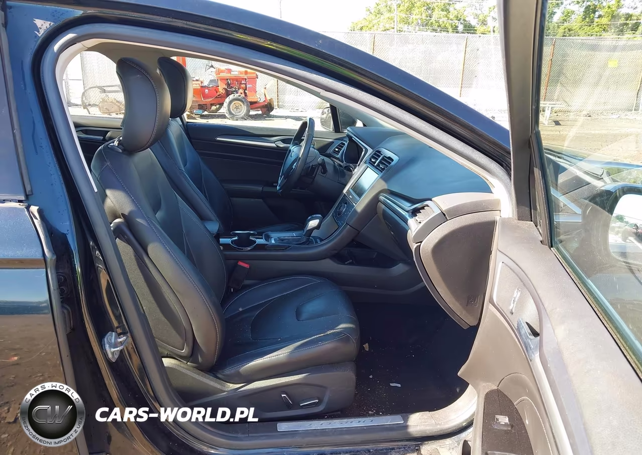 2014 Ford Fusion Titanium VIN:3FA6P0K96ER200217 - 5
