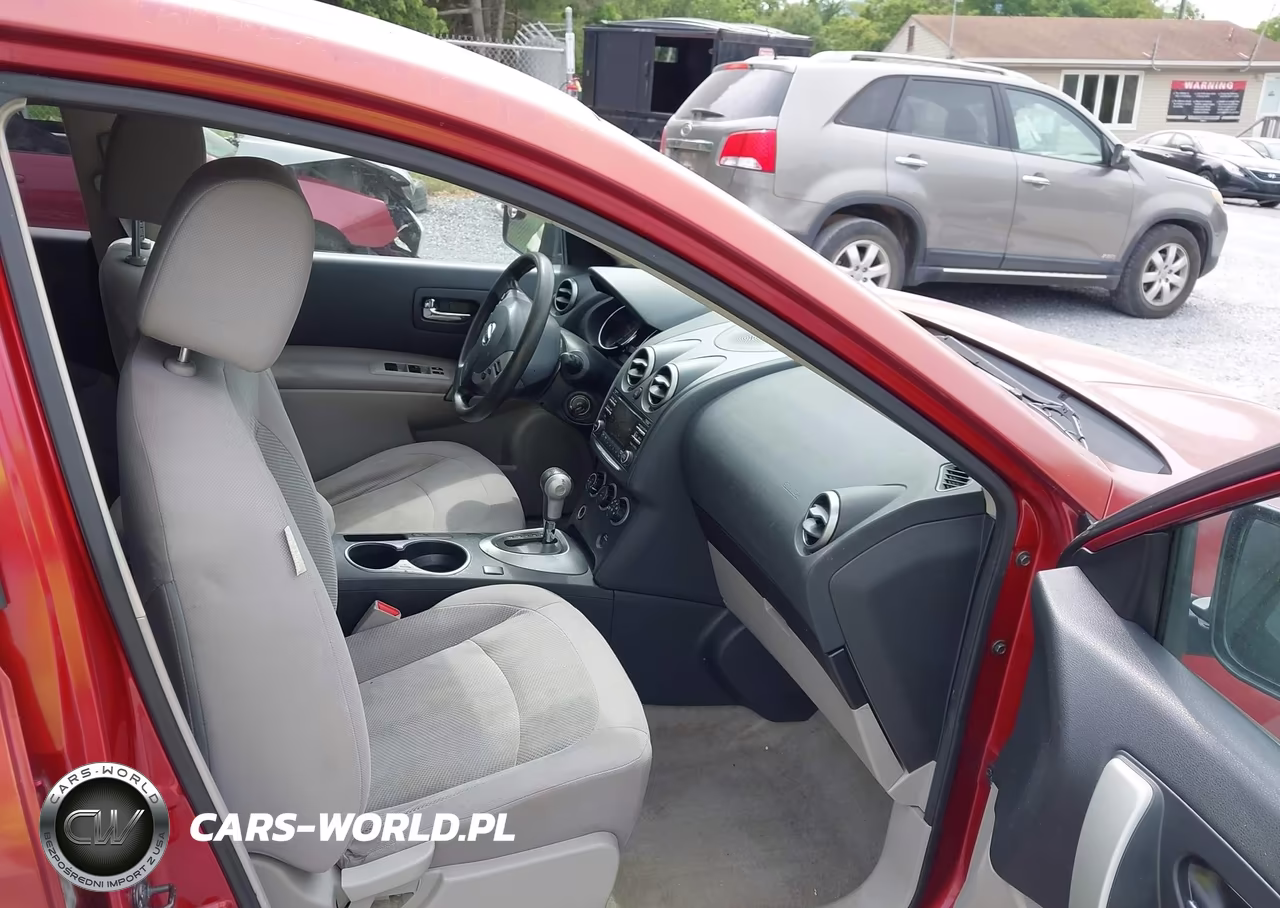 2013 Nissan Rogue S VIN:JN8AS5MV7DW114196 - 5