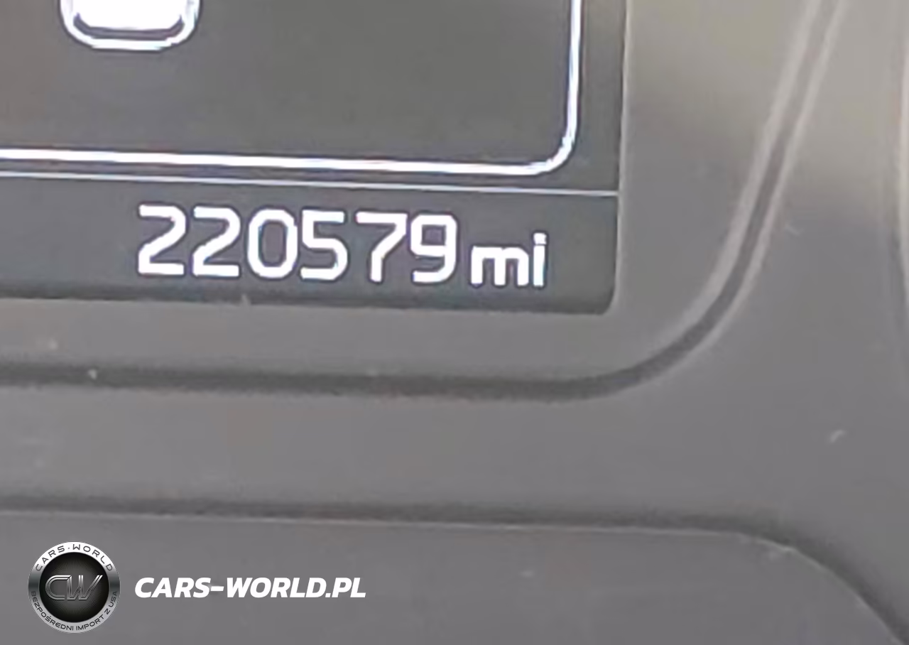 2016 Kia Sorento 2.0T Ex VIN:5XYPHDA17GG009840 - 15