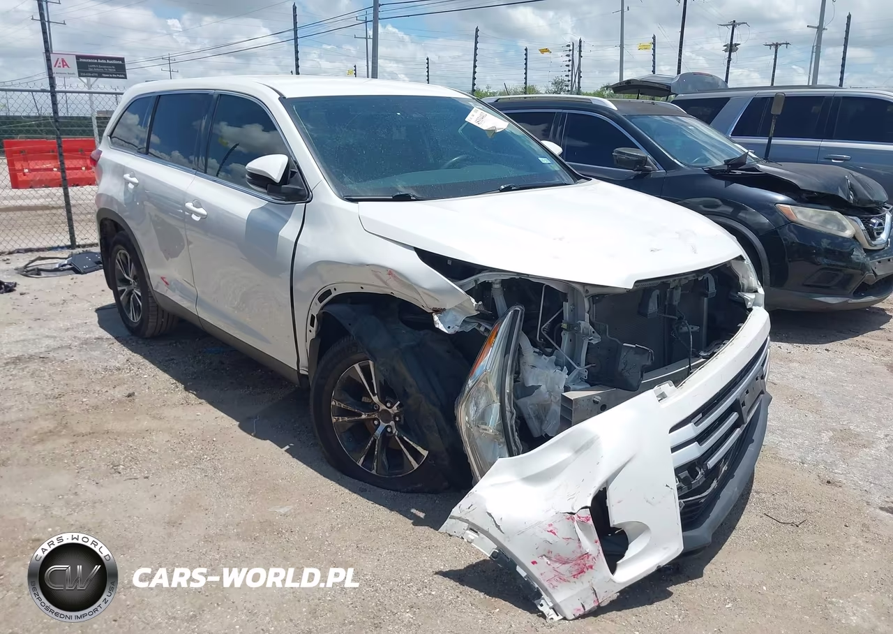 2019 Toyota Highlander Le