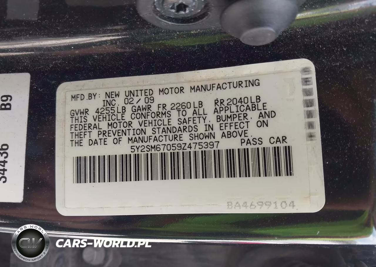 2009 Pontiac Vibe VIN:5Y2SM67059Z475397 - 9