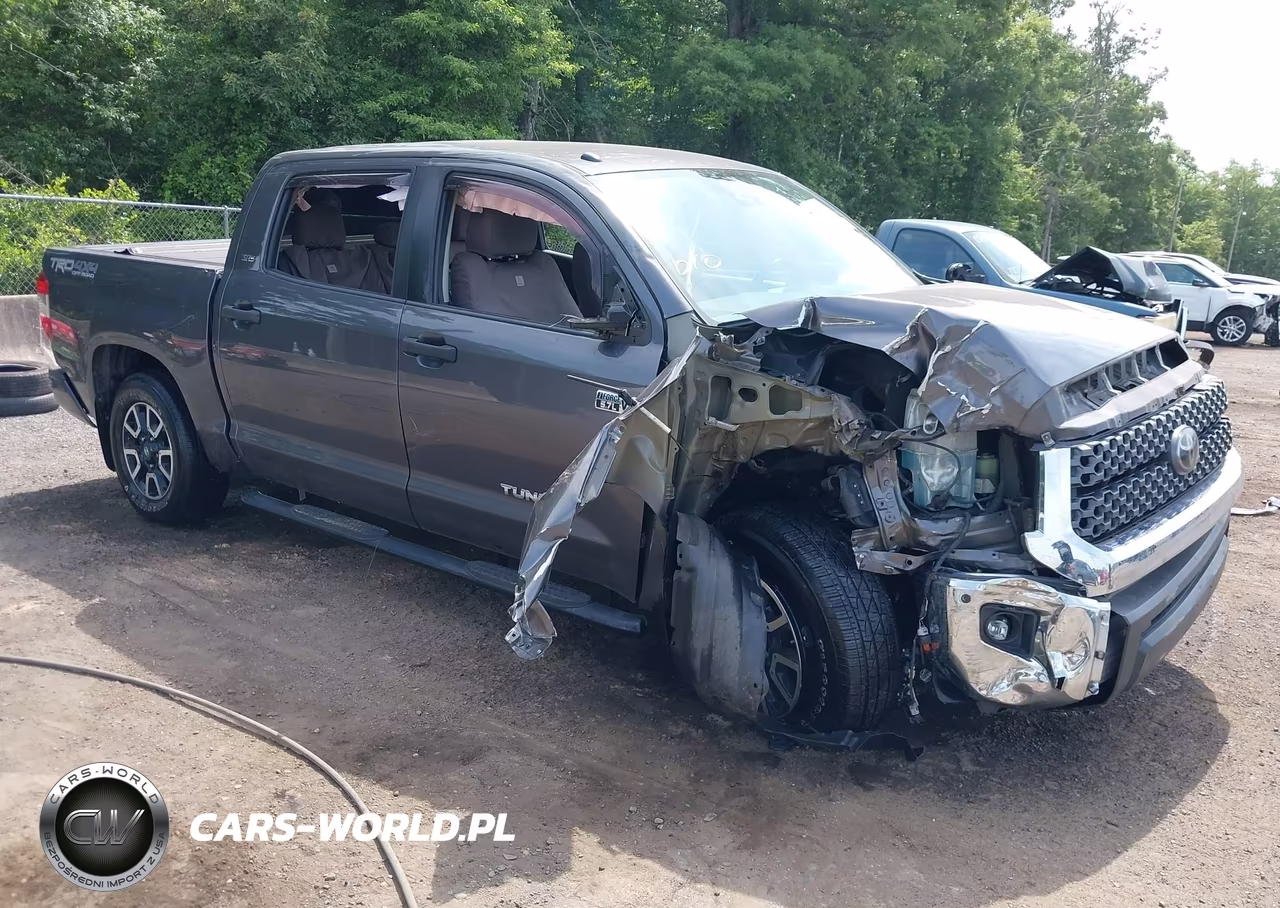2019 Toyota Tundra Sr5 5.7L V8 – zdjęcie 1 z 10