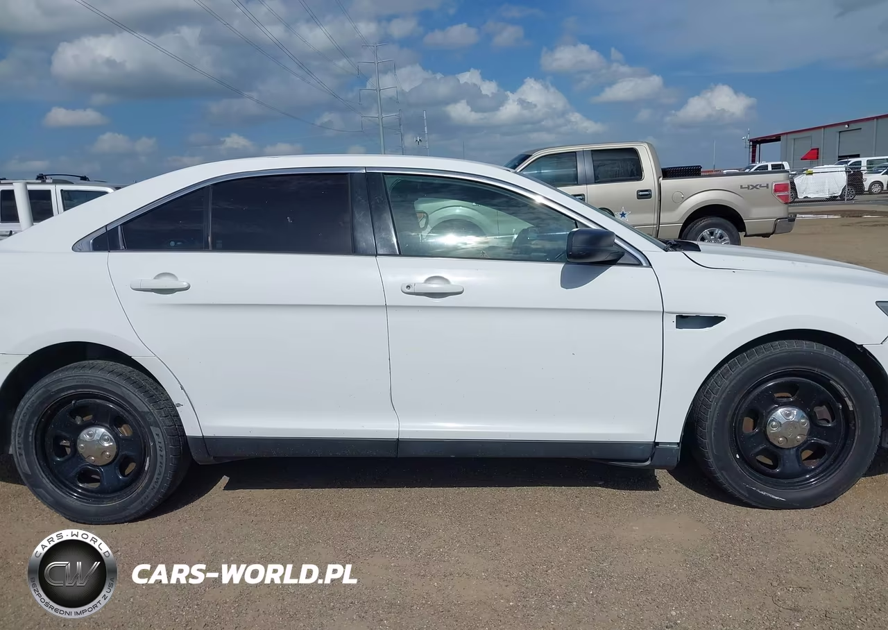 2016 Ford Police Interceptor VIN:1FAHP2MK9GG154980 - 13