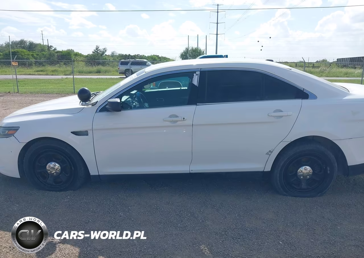 2016 Ford Police Interceptor VIN:1FAHP2MK9GG154980 - 14