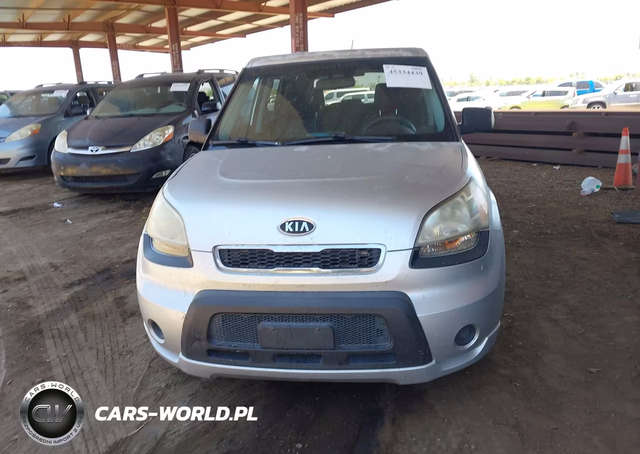 2011 Kia Soul + VIN:KNDJT2A24B7340351 - 6