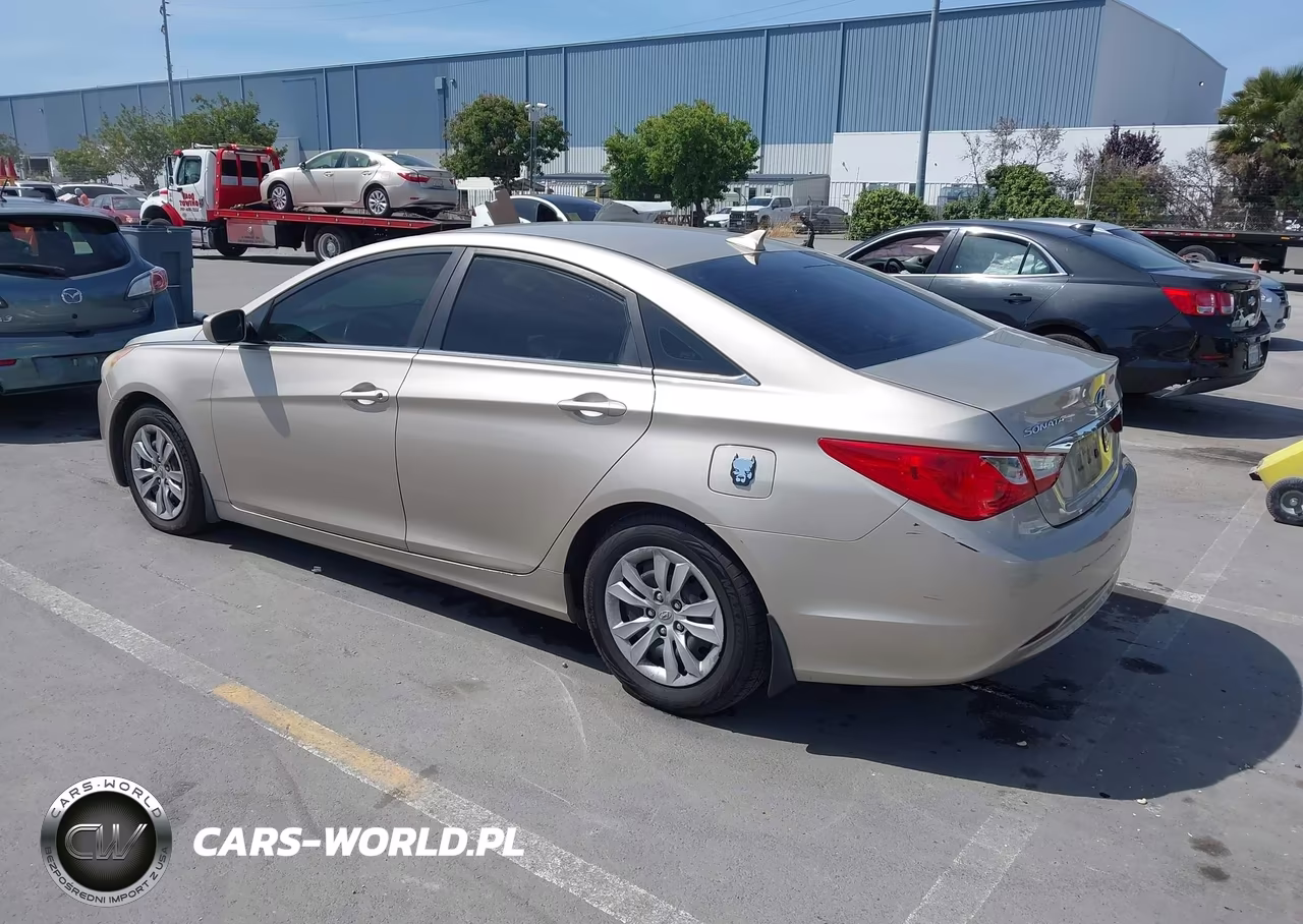 2011 Hyundai Sonata Gls VIN:5NPEB4ACXBH182733 - 3