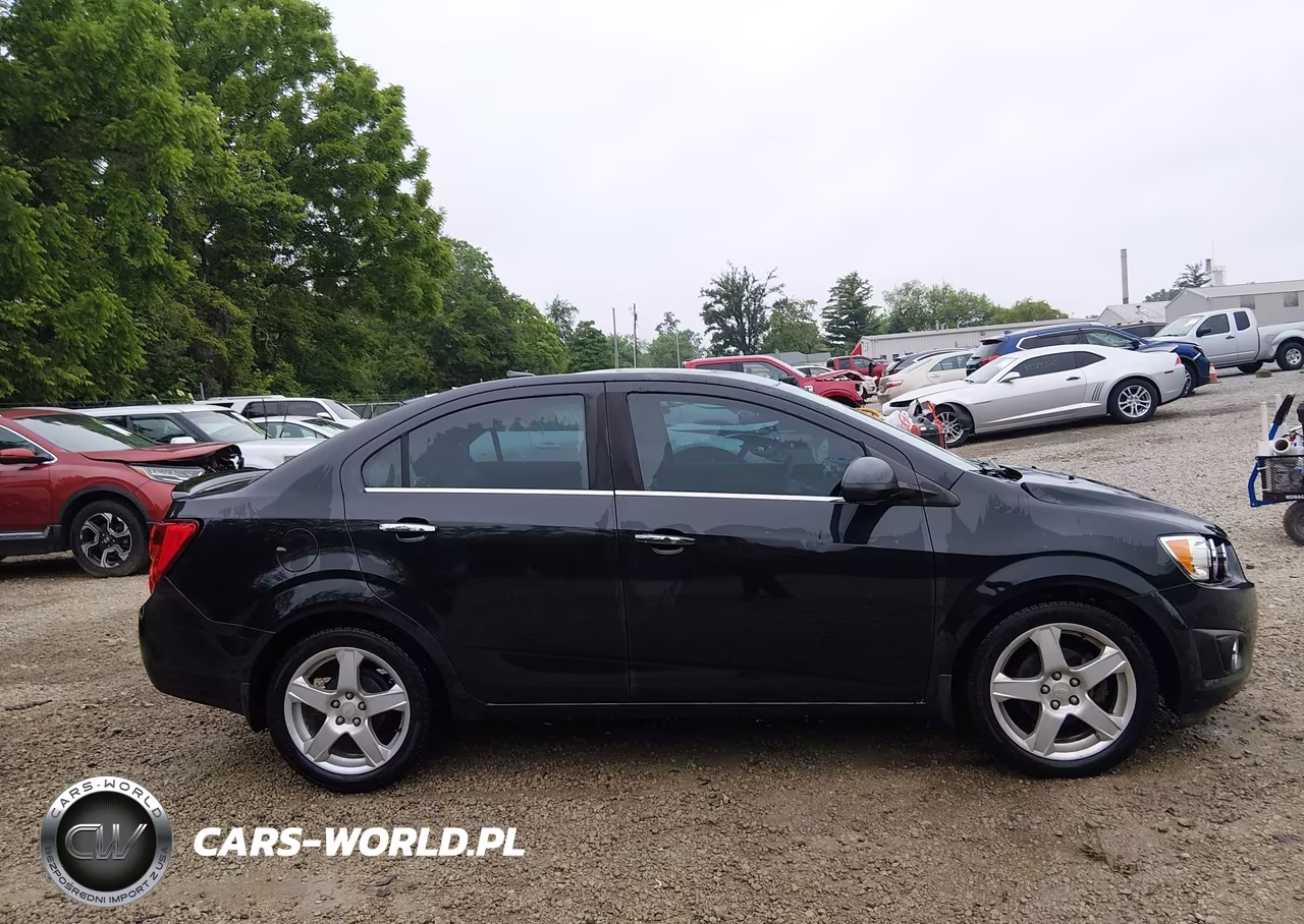 2013 Chevrolet Sonic Ltz Auto VIN:1G1JE5SB4D4107982 - 13