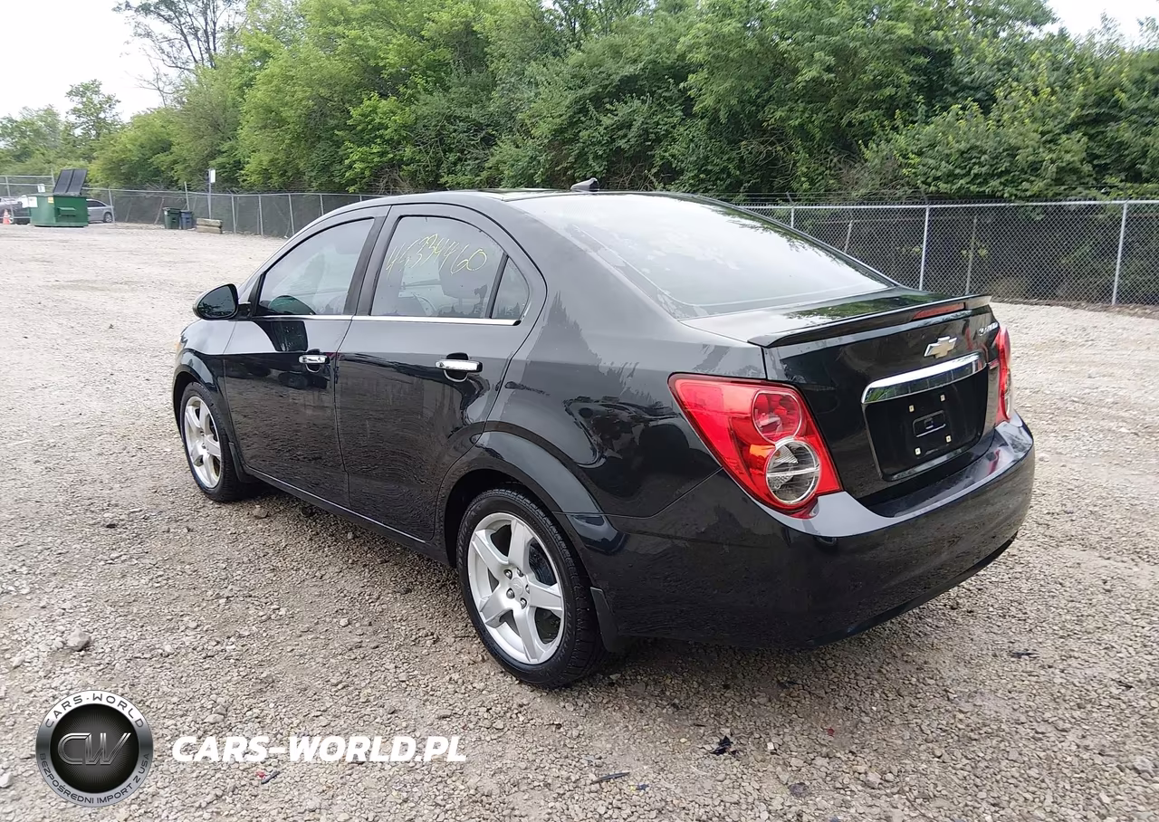 2013 Chevrolet Sonic Ltz Auto VIN:1G1JE5SB4D4107982 - 3