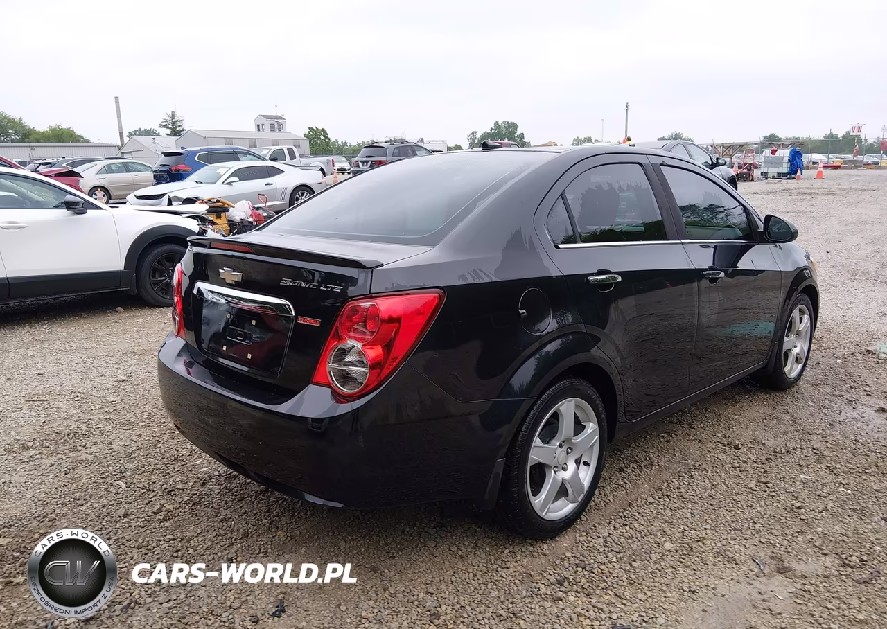 2013 Chevrolet Sonic Ltz Auto VIN:1G1JE5SB4D4107982 - 4