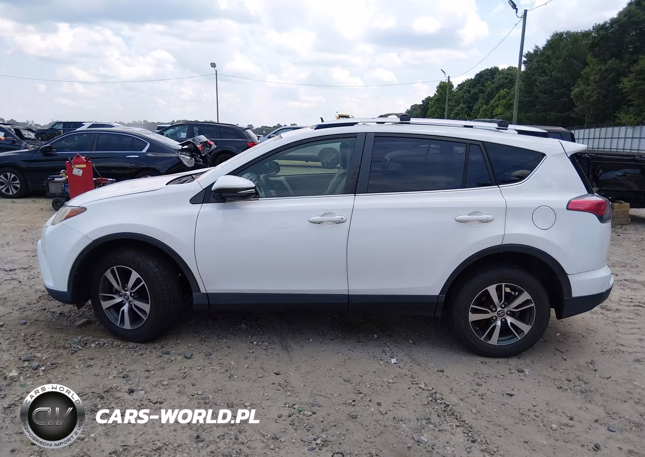 2016 Toyota Rav4 Xle VIN:JTMWFREV7GJ072478 - 15