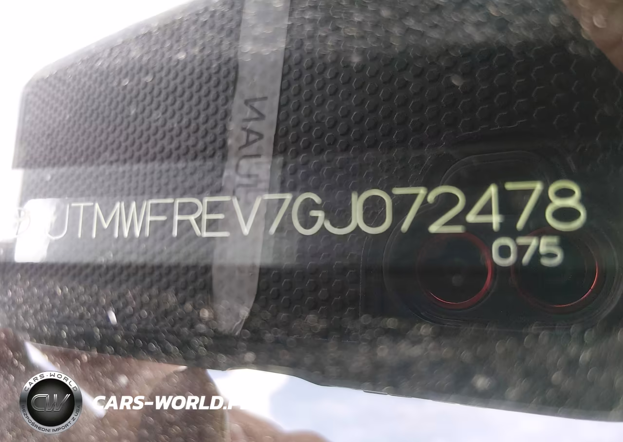 2016 Toyota Rav4 Xle VIN:JTMWFREV7GJ072478 - 18