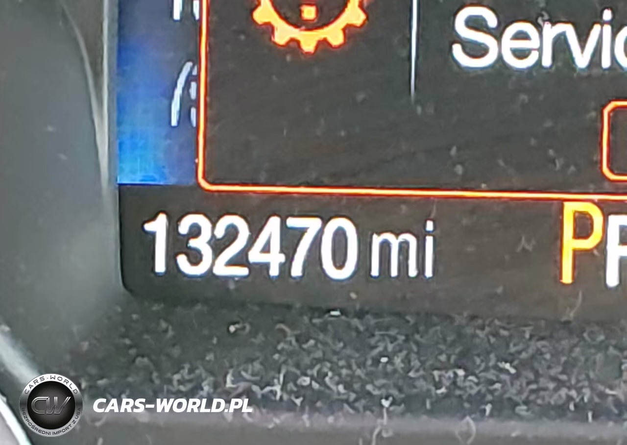 2018 Ford Escape Titanium VIN:1FMCU9J99JUD25934 - 15