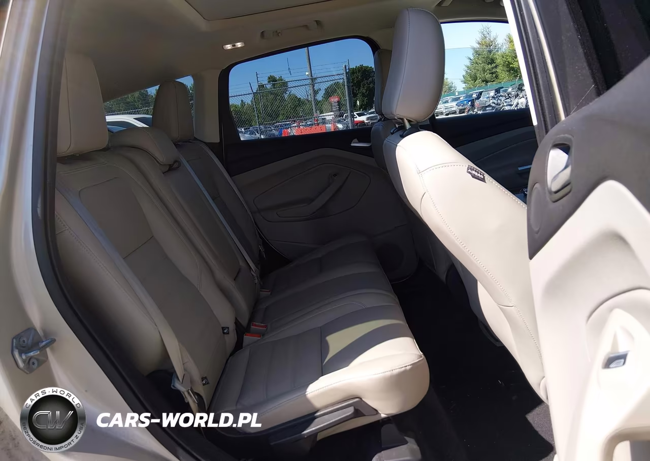 2018 Ford Escape Titanium VIN:1FMCU9J99JUD25934 - 8