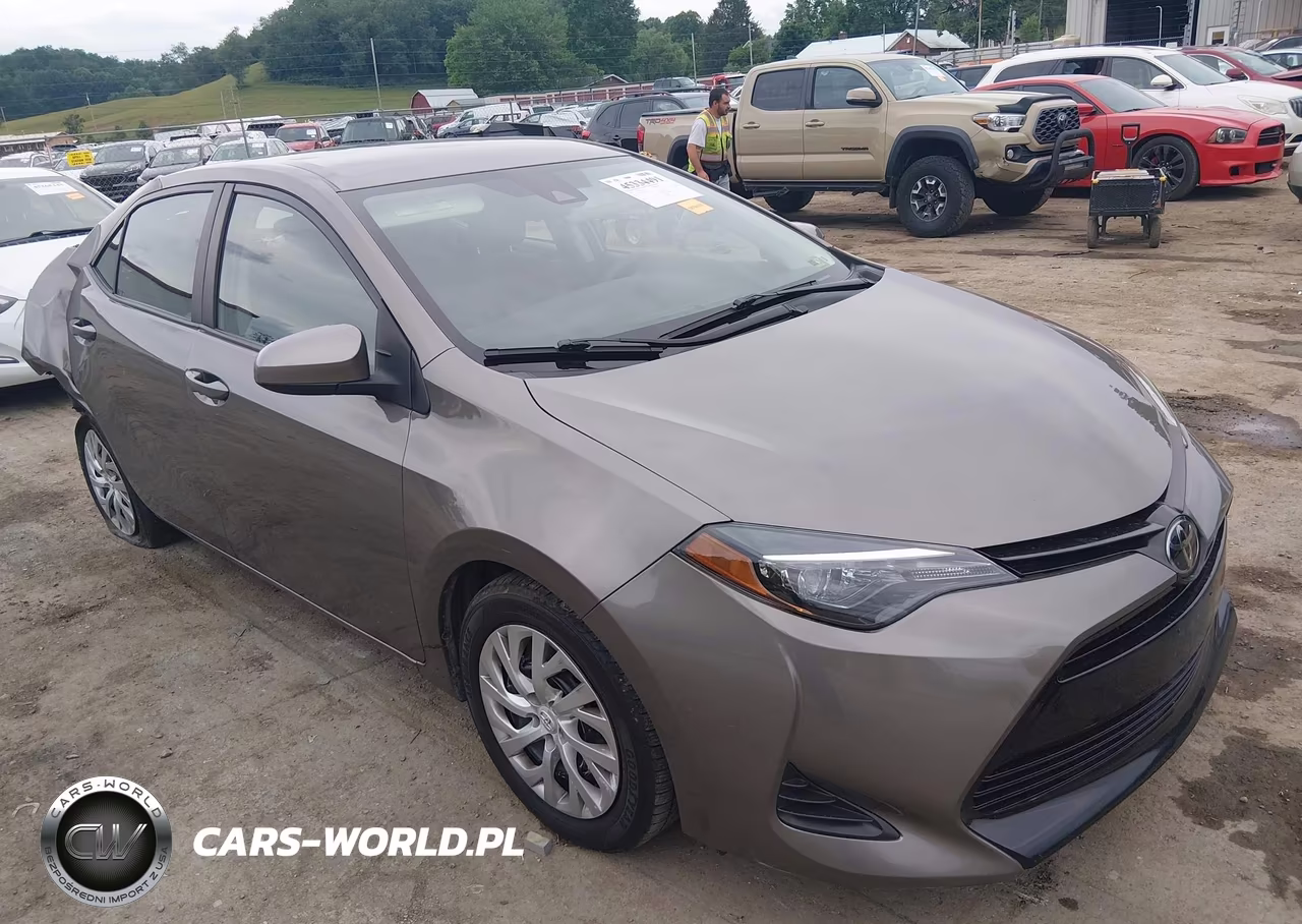 2019 Toyota Corolla Le – zdjęcie 1 z 17