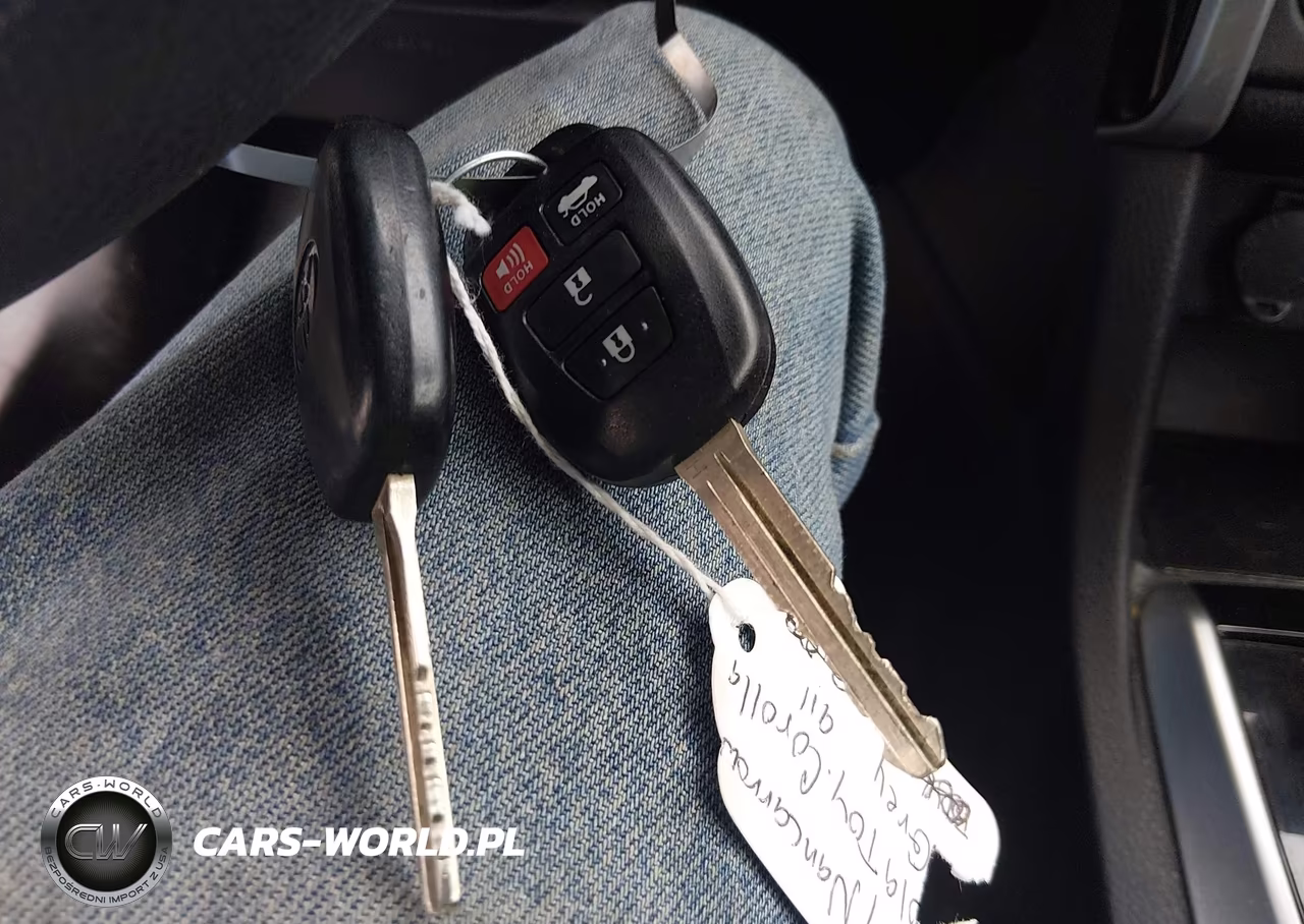2019 Toyota Corolla Le VIN:2T1BURHE7KC234985 - 11