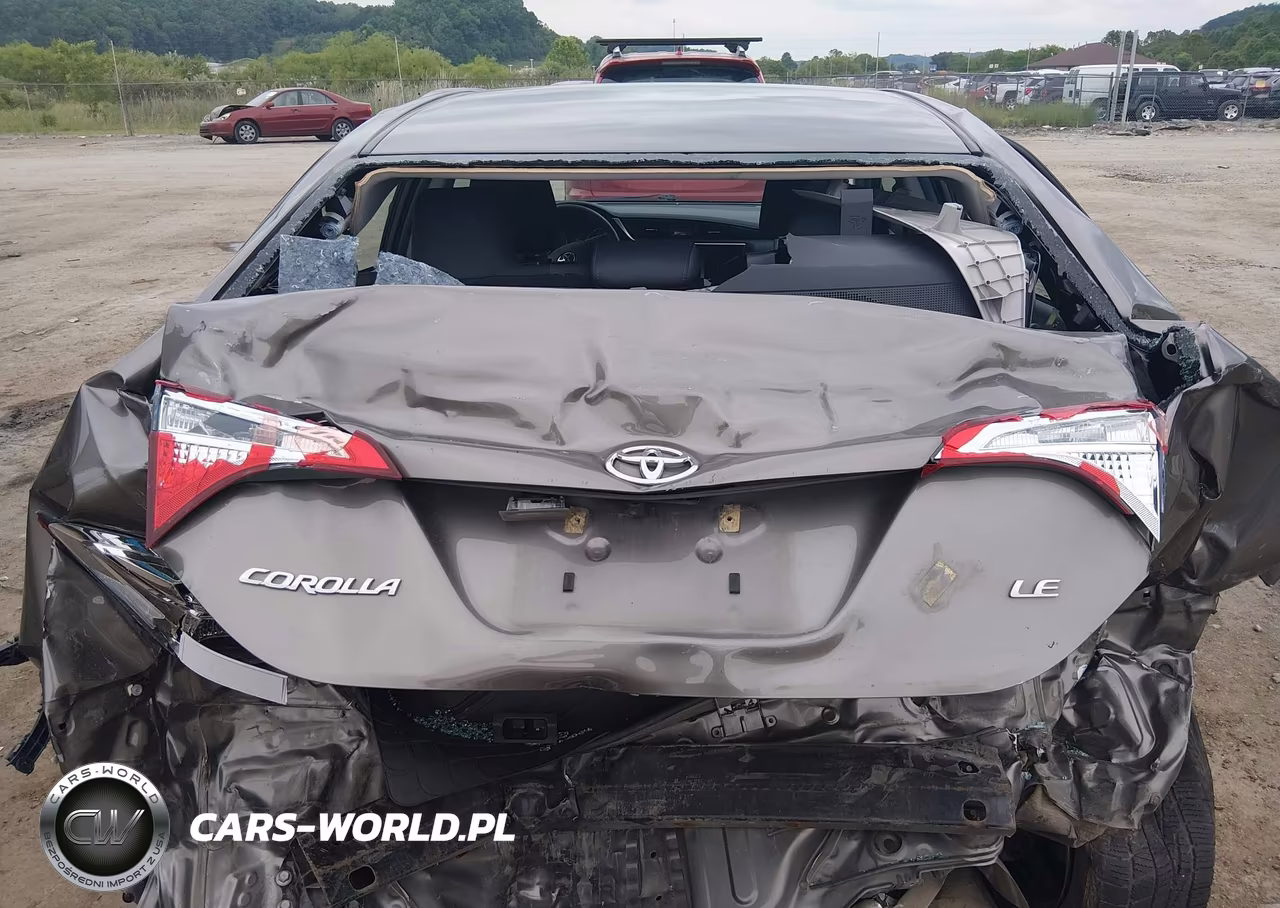 2019 Toyota Corolla Le VIN:2T1BURHE7KC234985 - 17