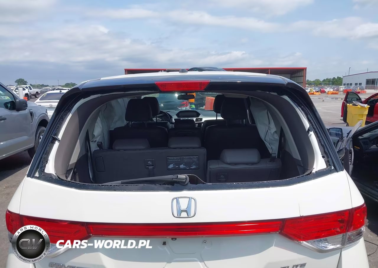 2016 Honda Odyssey Touring-Touring Elite VIN:5FNRL5H93GB057240 - 13