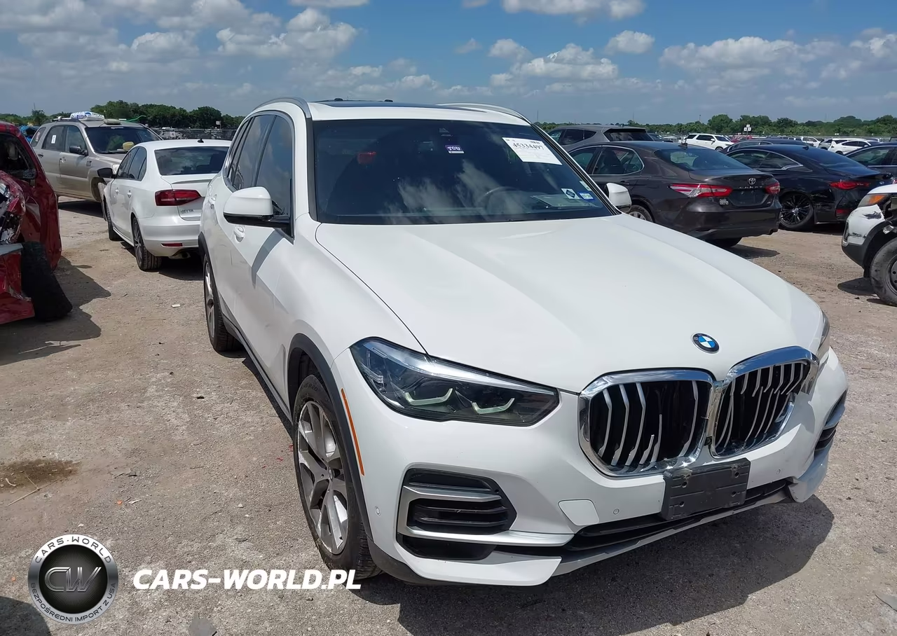 2022 BMW X5 xDrive40I – zdjęcie 1 z 16