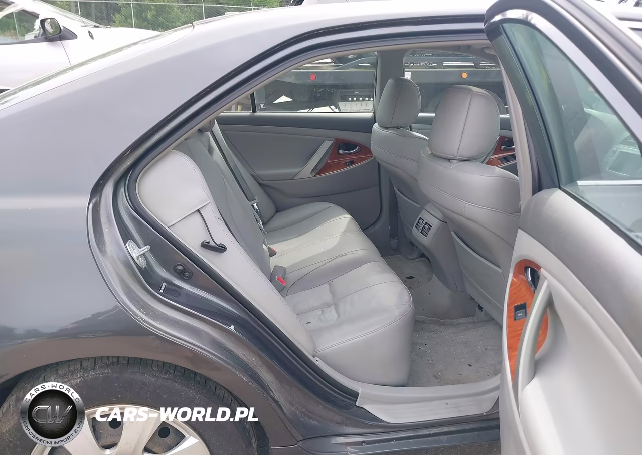 2010 Toyota Camry Hybrid VIN:4T1BB3EK8AU115868 - 8