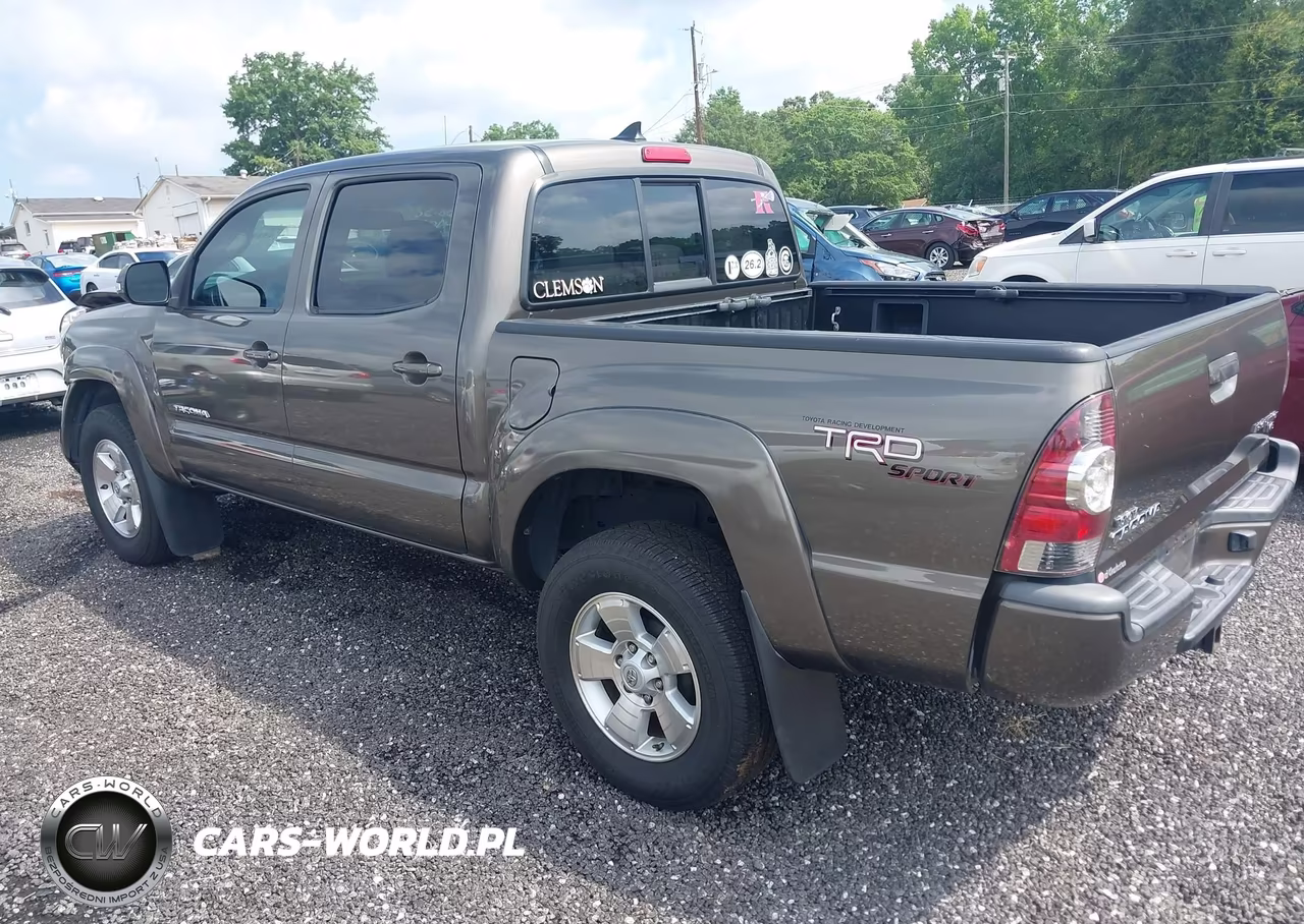 2012 Toyota Tacoma Prerunner V6 VIN:5TFJU4GN6CX025482 - 3