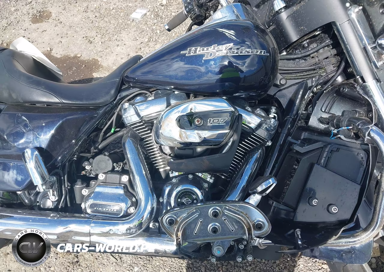 2019 Harley-Davidson Flhx VIN:1HD1KBC16KB615768 - 8