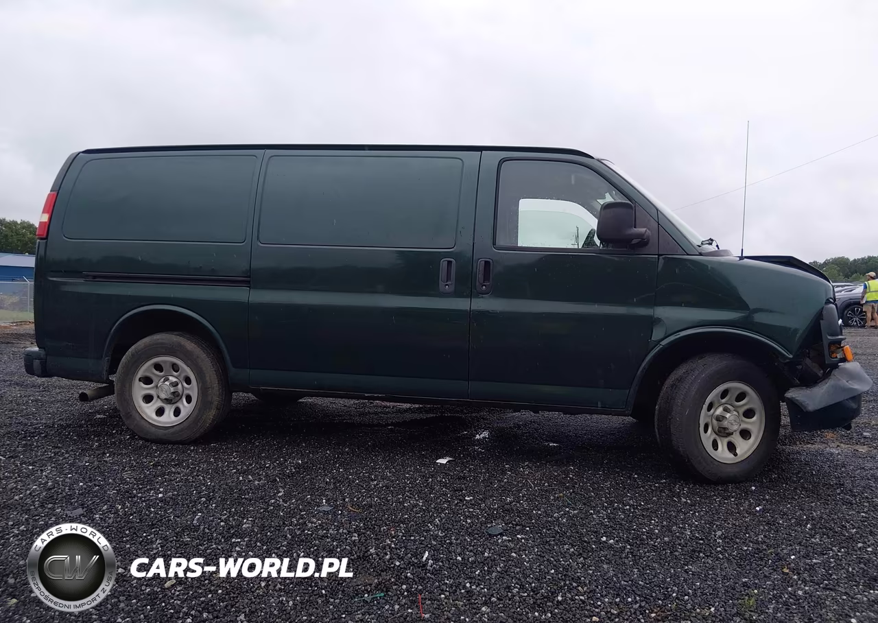 2009 Chevrolet Express 1500 Work Van VIN:1GCFG15X991153713 - 13