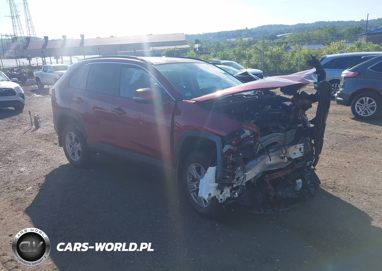 2025 Toyota Rav4 Xle – zdjęcie 1 z 18