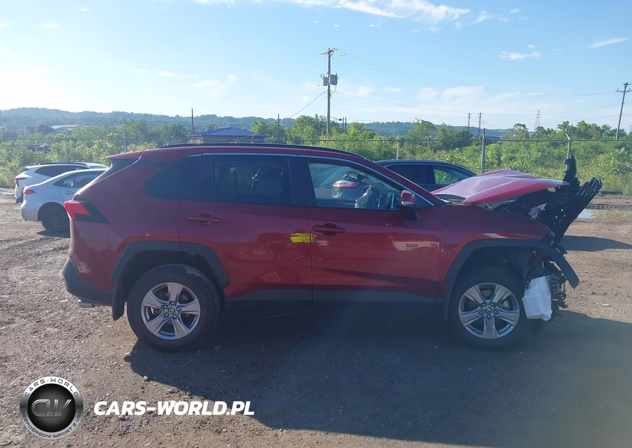 2025 Toyota Rav4 Xle VIN:2T3P1RFV1SW606702 - 14