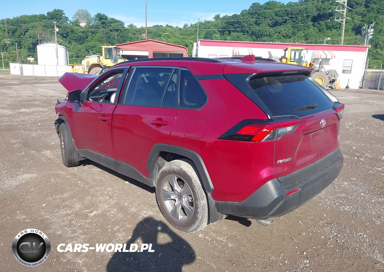 2025 Toyota Rav4 Xle VIN:2T3P1RFV1SW606702 - 3