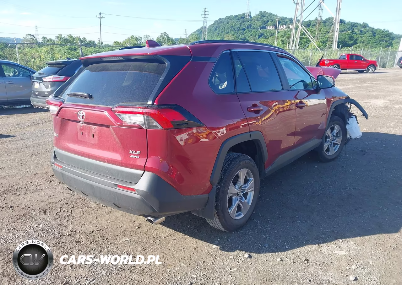 2025 Toyota Rav4 Xle VIN:2T3P1RFV1SW606702 - 4