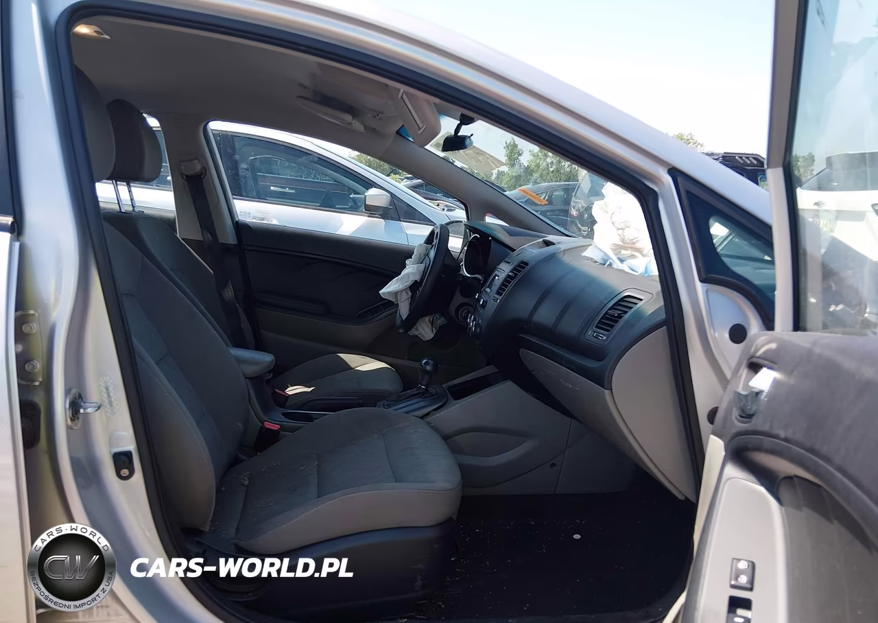 2015 Kia Forte Lx VIN:KNAFK4A6XF5336939 - 5
