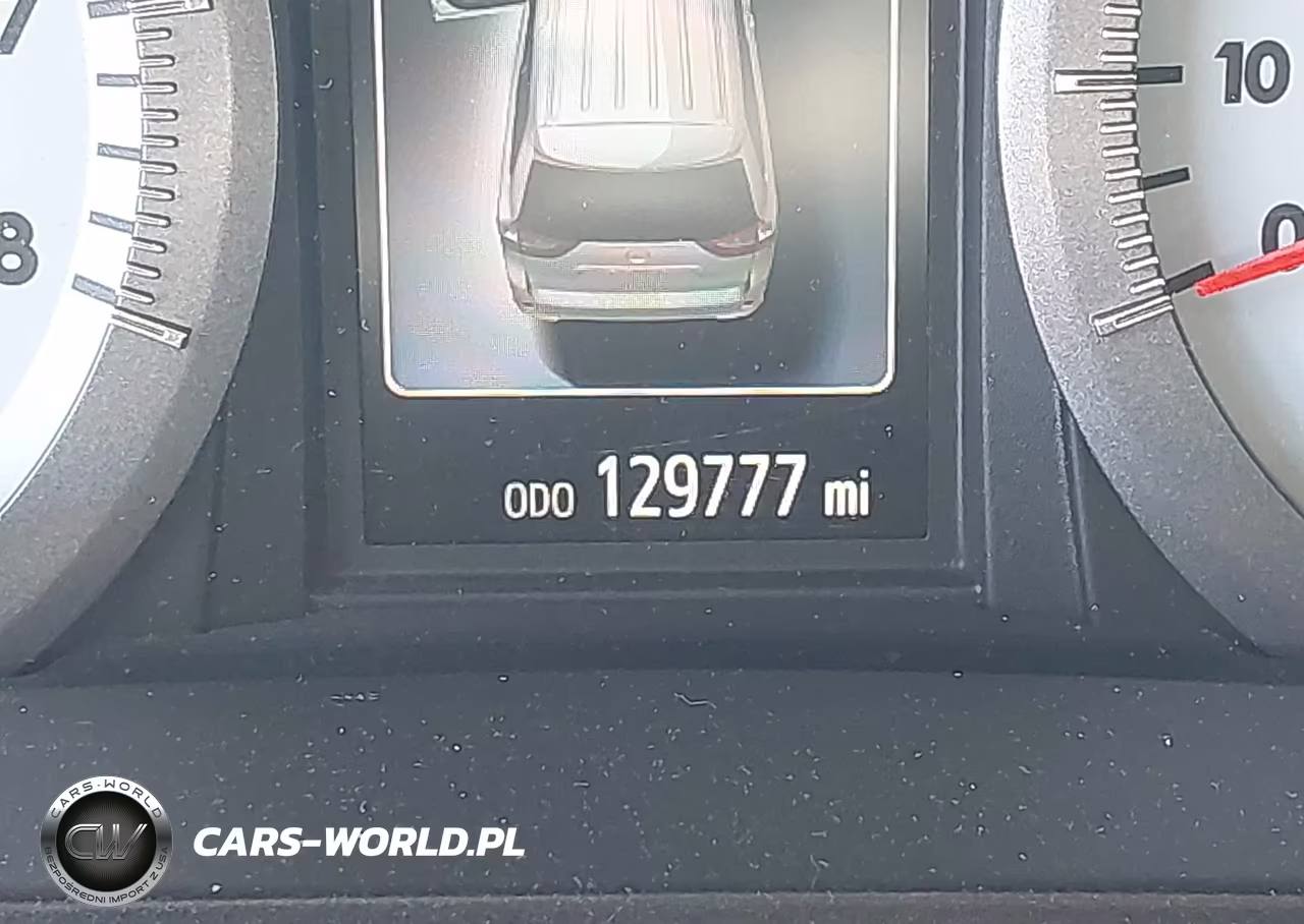 2017 Toyota Sienna Se 8 Passenger VIN:5TDXZ3DC4HS768227 - 15