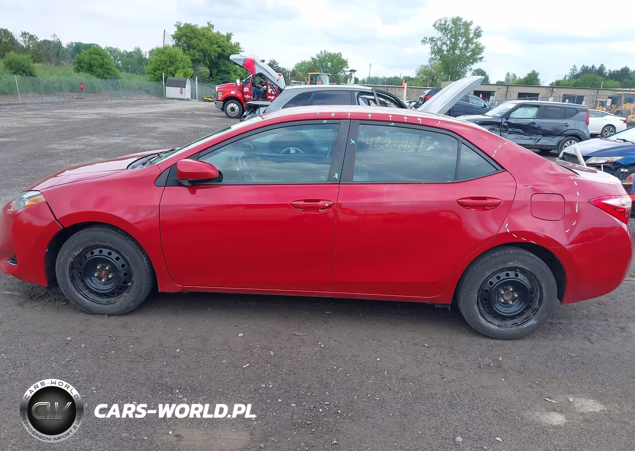 2017 Toyota Corolla Le VIN:2T1BURHE5HC845512 - 14