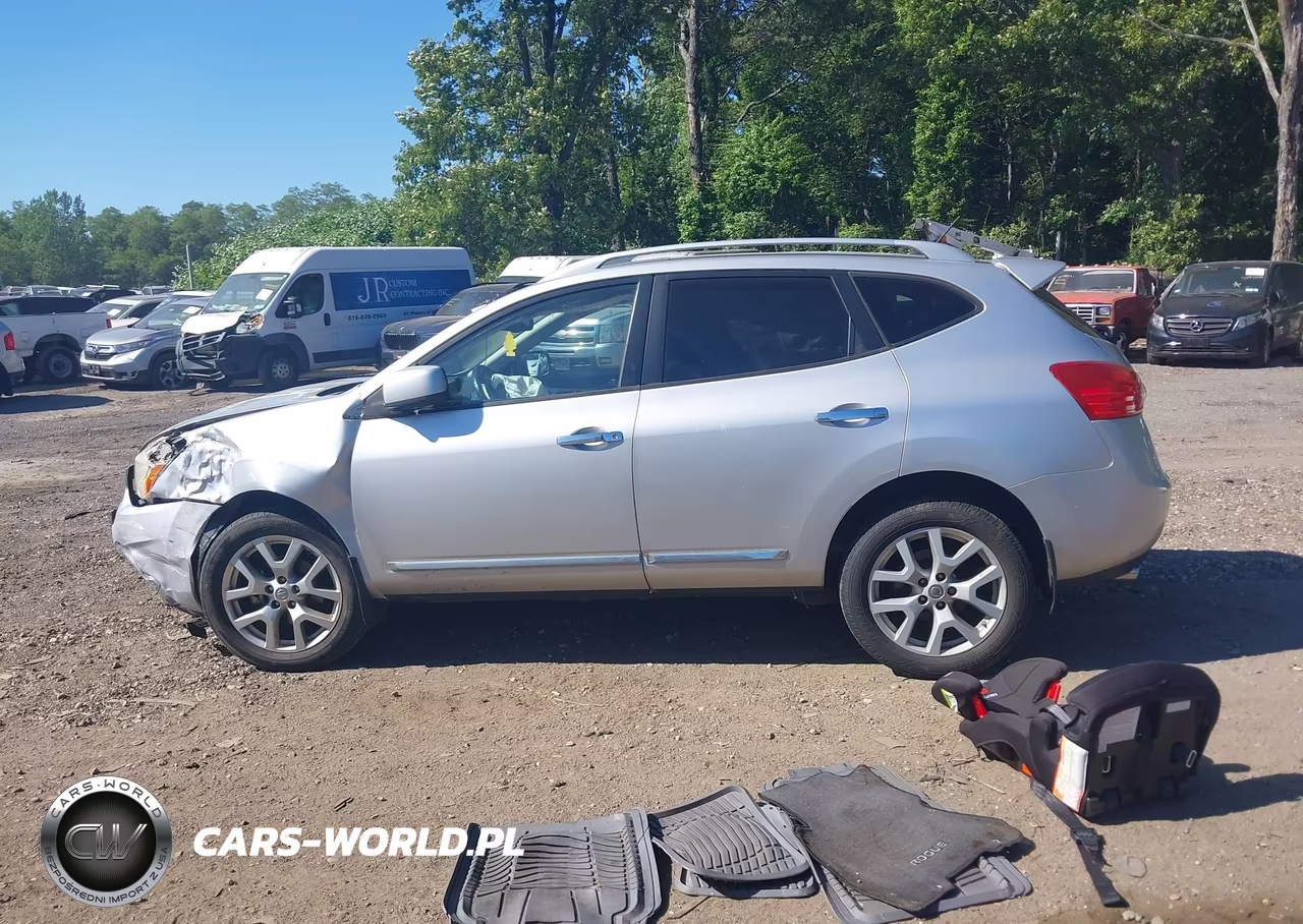 2011 Nissan Rogue Sv VIN:JN8AS5MV2BW689786 - 14